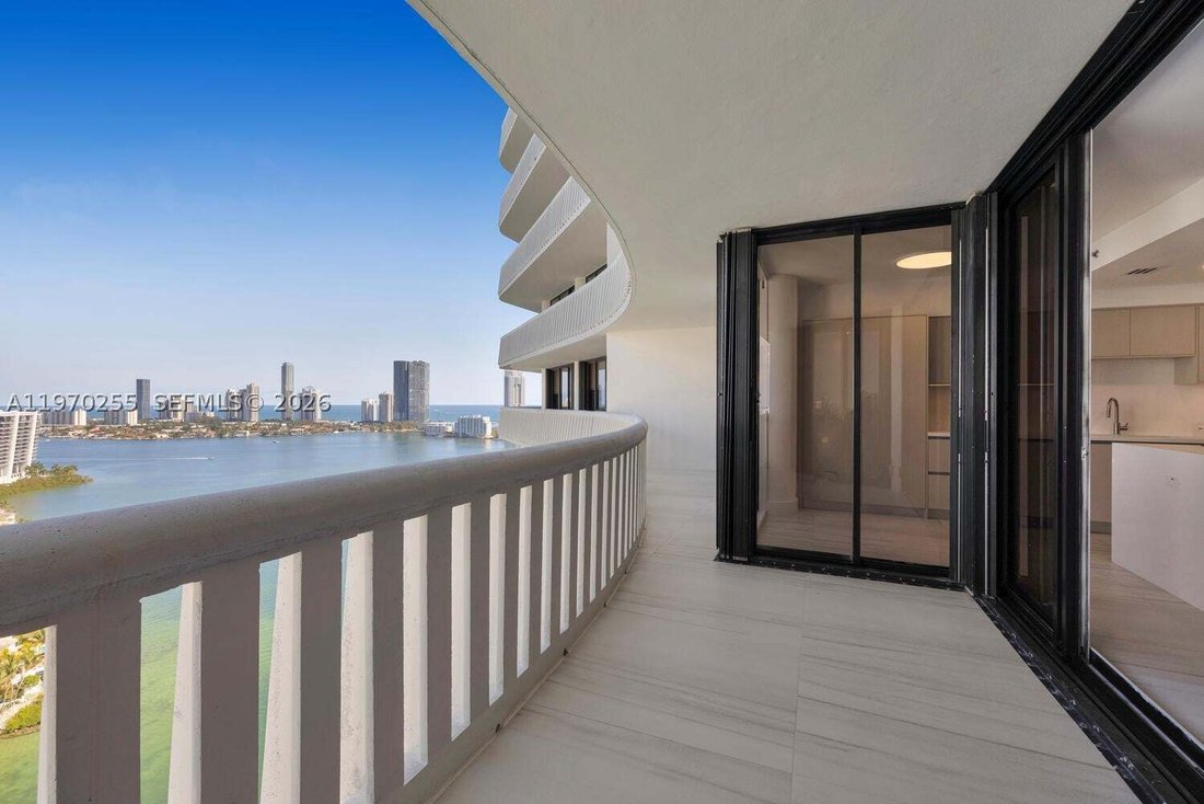 Condominio en Golden Beach, Florida, Estados Unidos 3 - 17280402