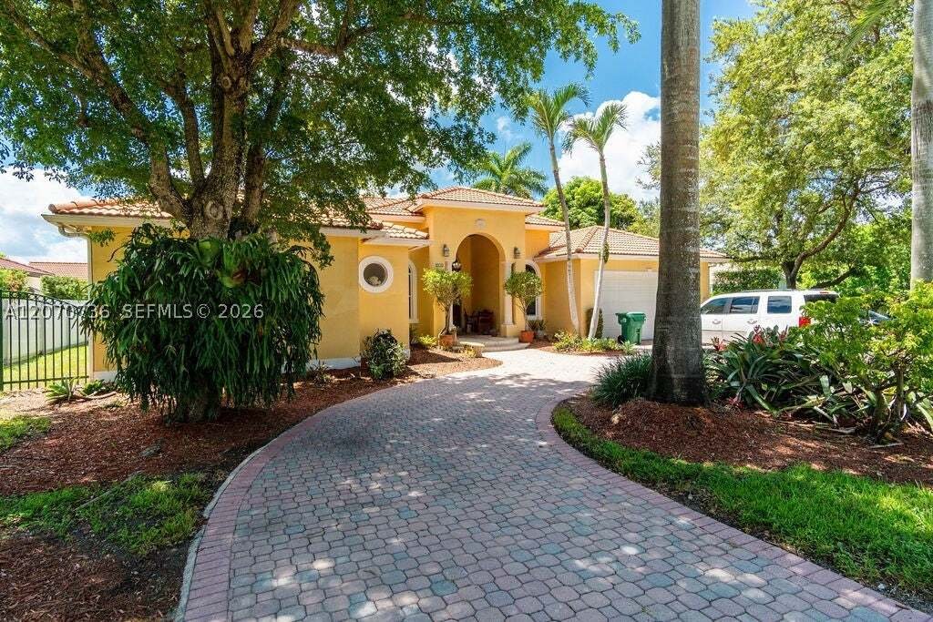 House in Miami, Florida, United States 3 - 18653671