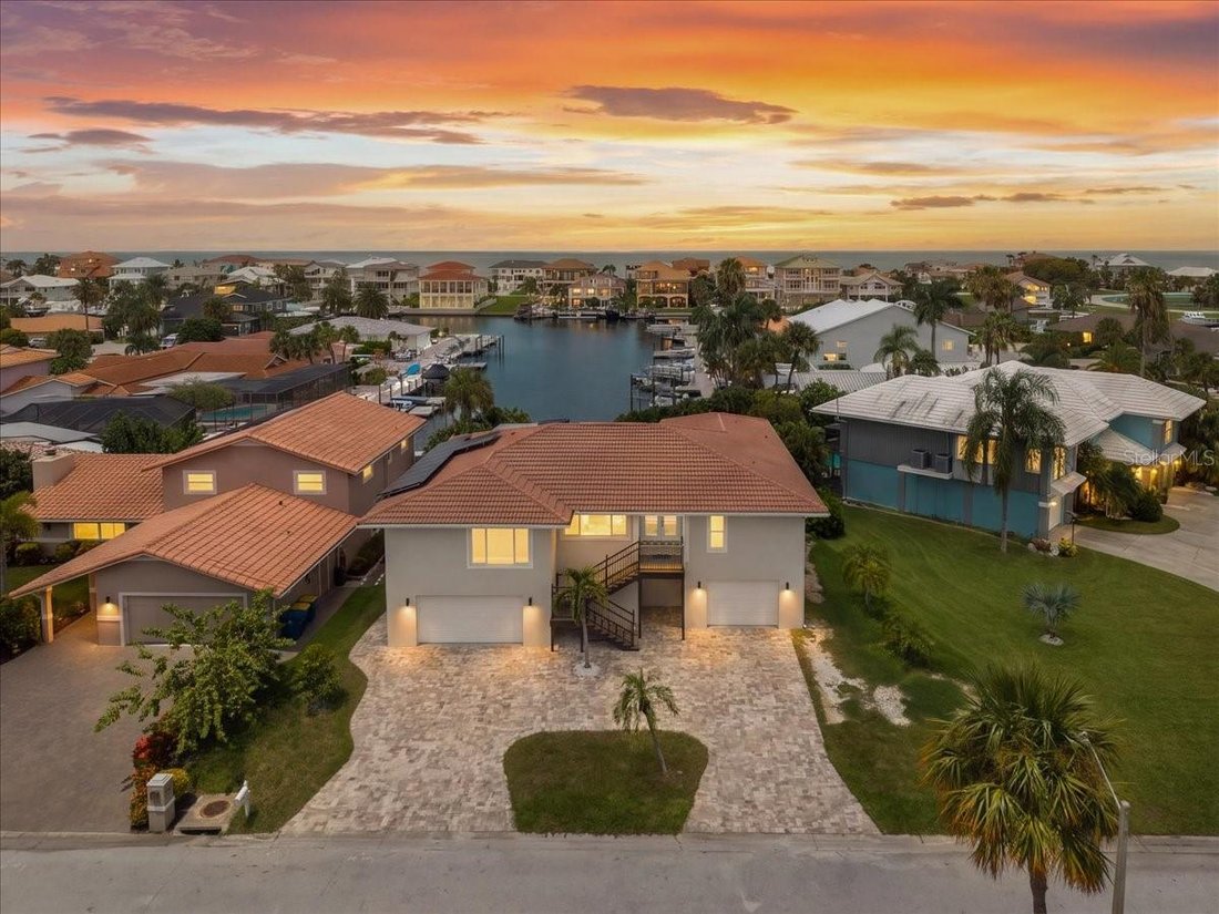 House in New Port Richey, Florida, United States 1 - 18654811