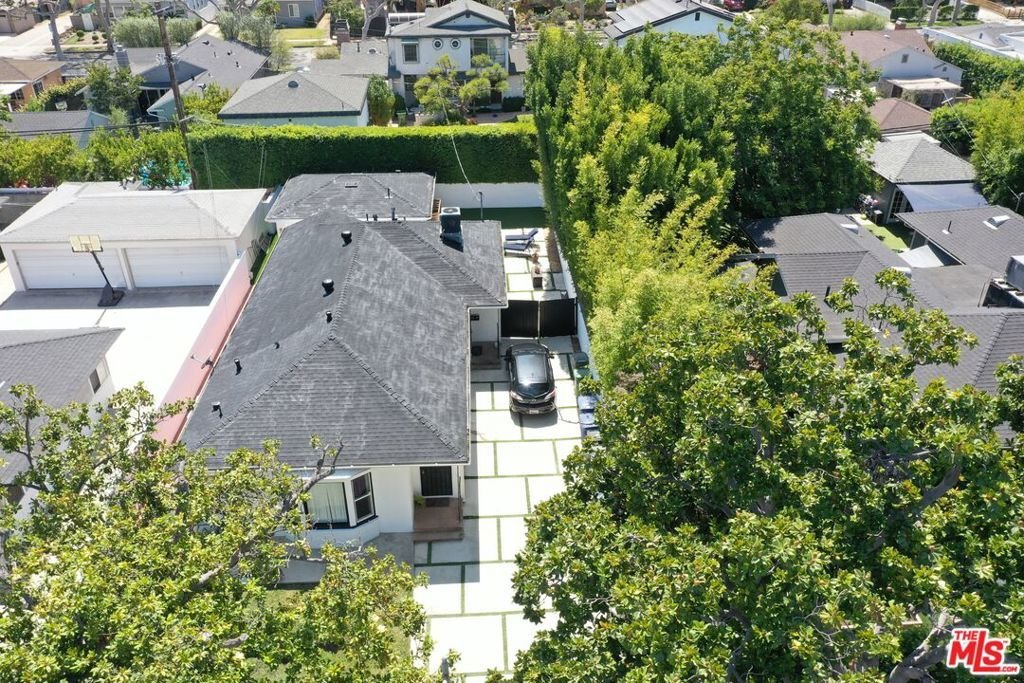 Culver City, California, United States 1 - 17606479
