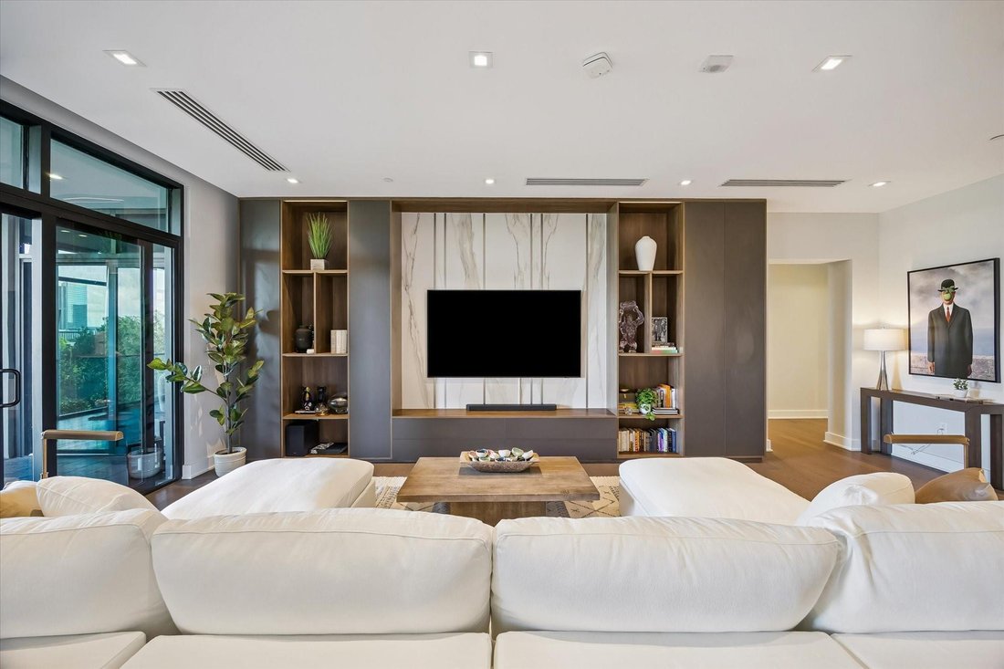 Condo in Houston, Texas, United States 5 - 18651532