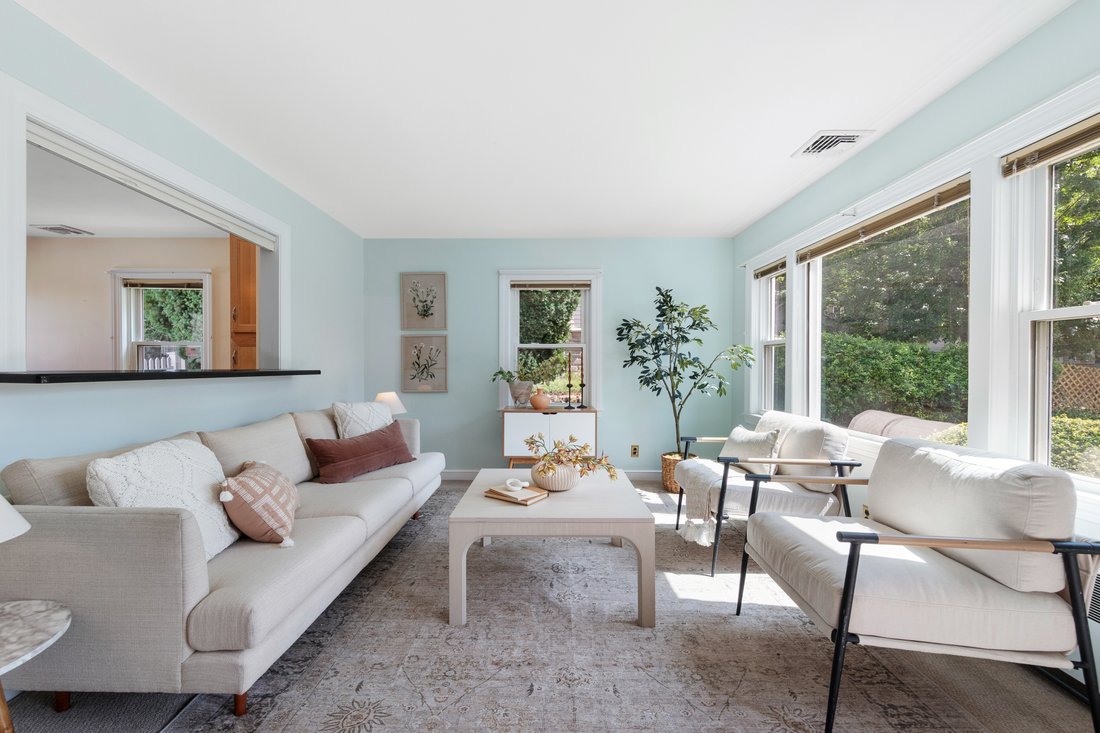 House in Arlington, Massachusetts, United States 1 - 18651692