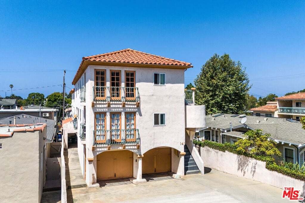 El Segundo, California, United States 3 - 18653235