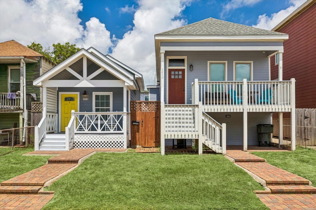 House in Galveston, Texas, United States 1 - 18654907