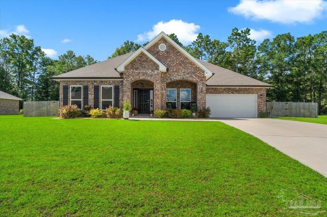 House in Milton, Florida, United States 1 - 18655237