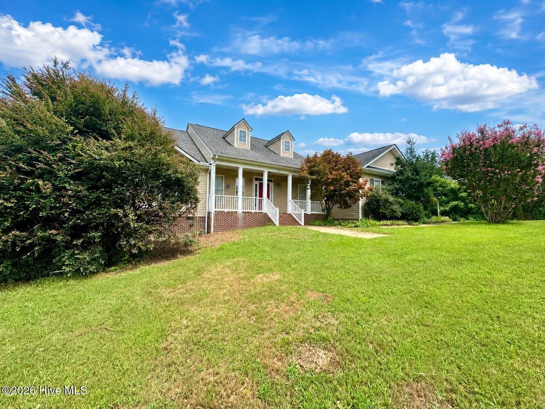 House in Carthage, North Carolina, United States 2 - 18650937