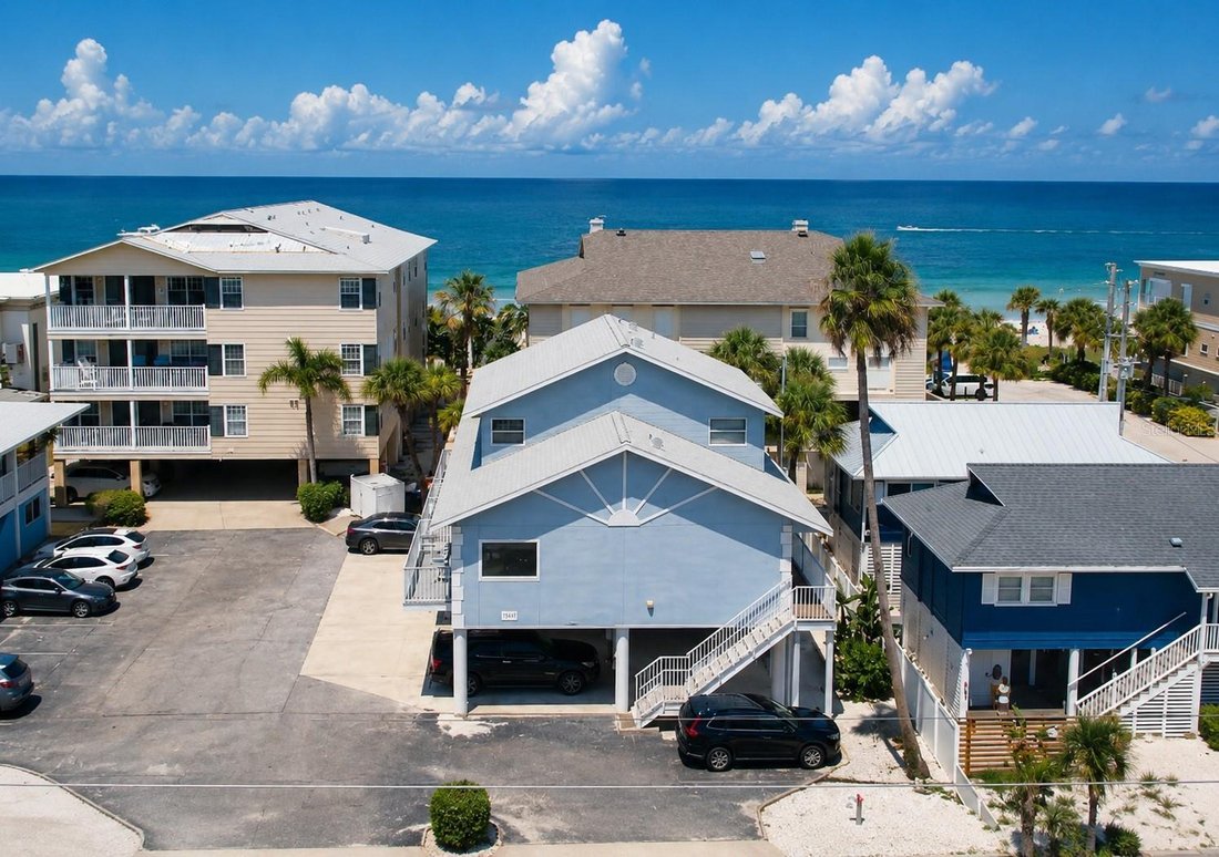 Condo in Indian Shores, Florida, United States 1 - 18653895