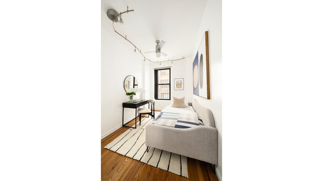 Co Op in New York, New York, United States 5 - 18655046
