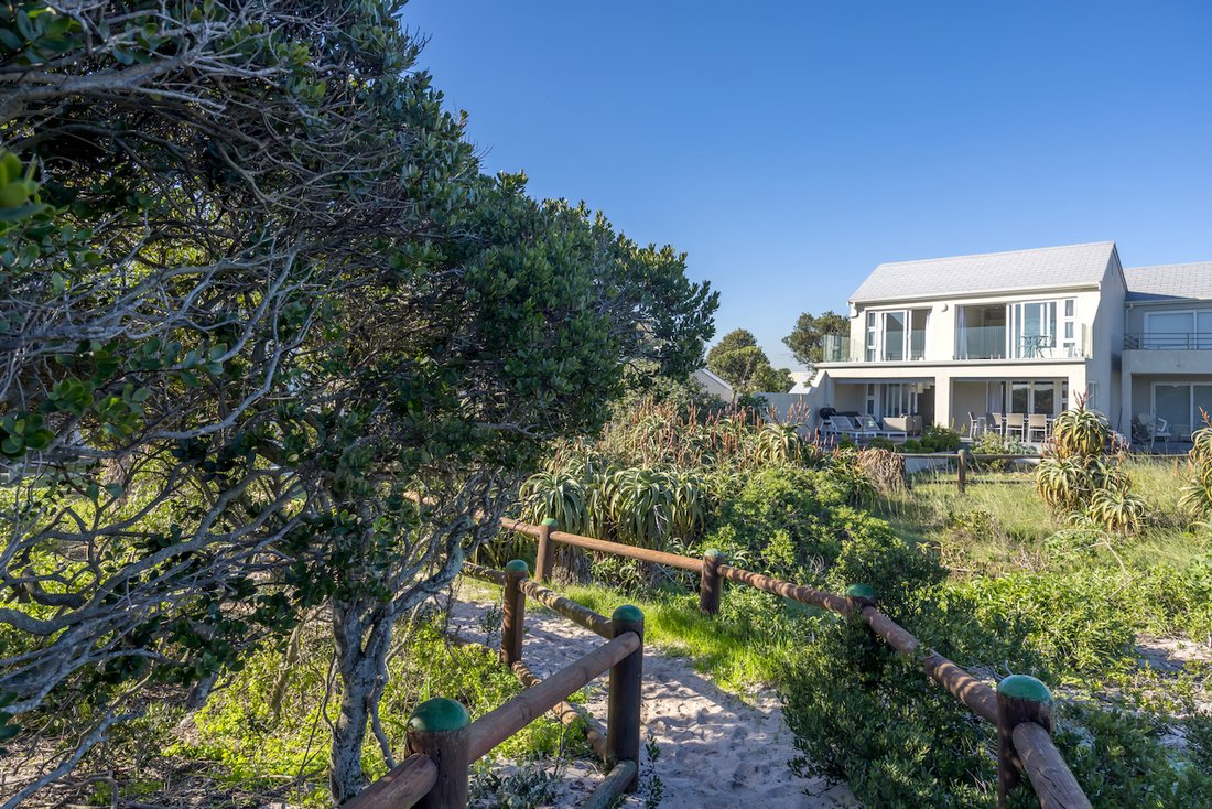 Townhouse in Woodbridge Island, Cape Town, South Africa 3 - 18651227