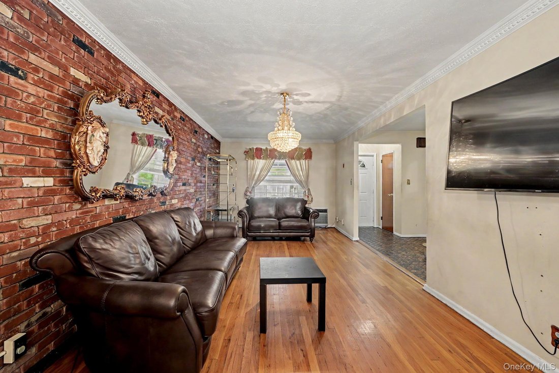 House in New York, New York, United States 5 - 18656244