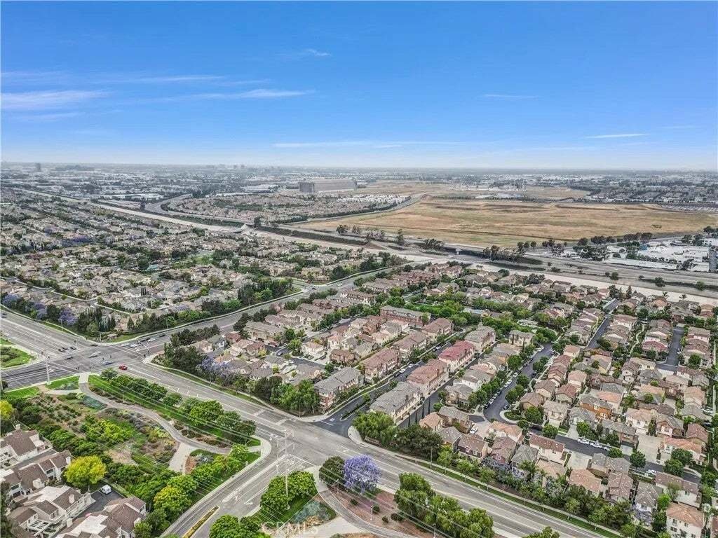 Condo in Tustin, California, United States 1 - 18654484