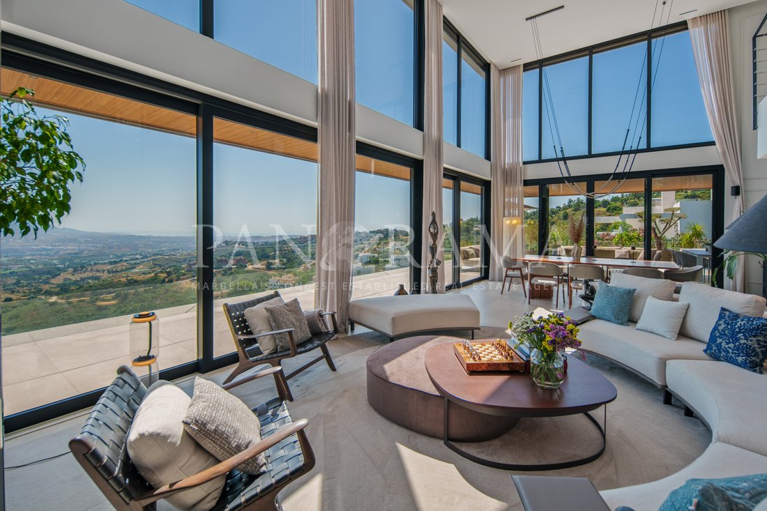 Villa in Elviria-Cabopino, Marbella, Spain 2 - 18651721