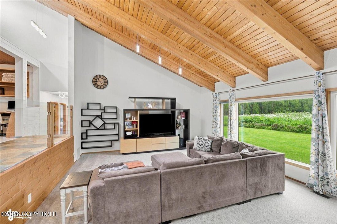 House in Anchorage, Alaska, United States 4 - 18655340