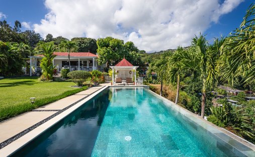 House in Fa'a'ā, Windward Islands, French Polynesia 1