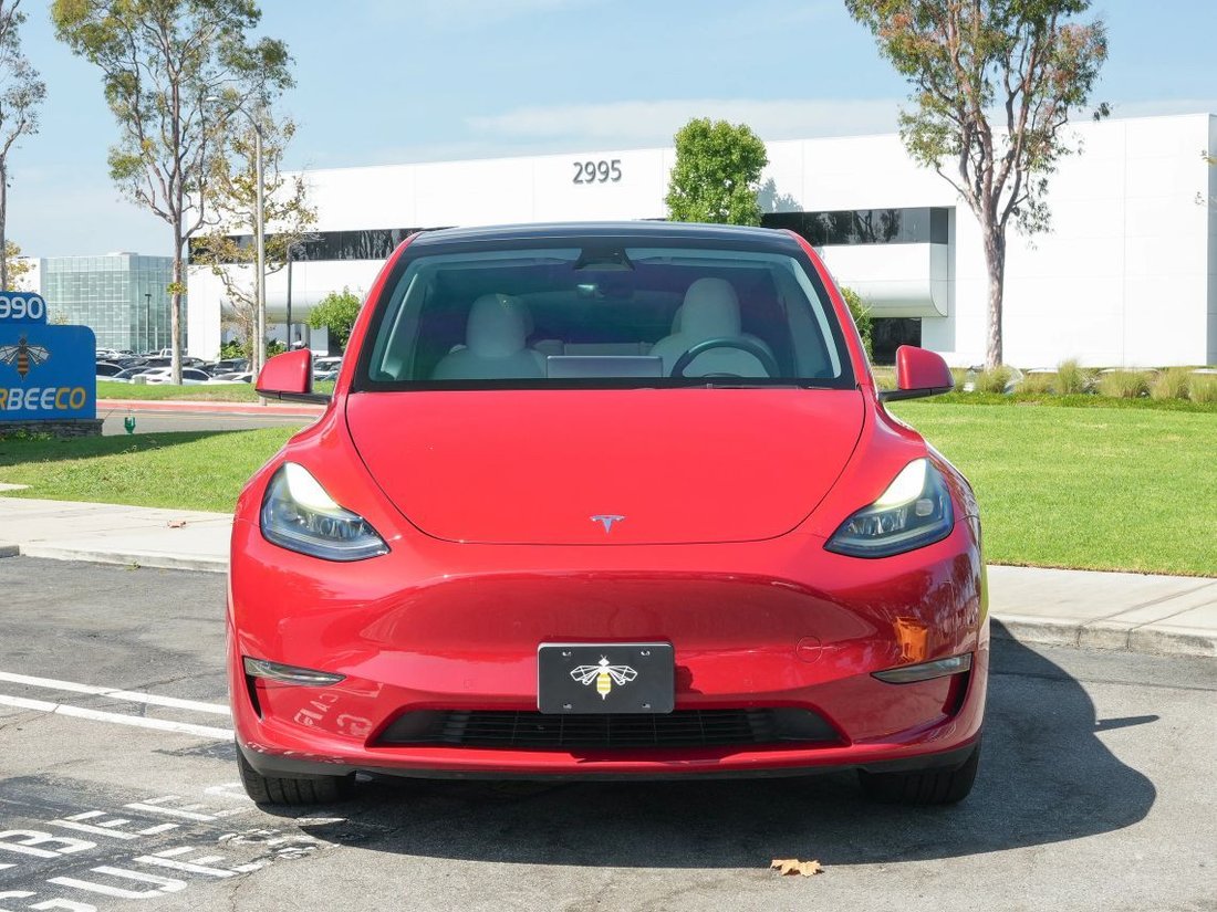 Suv in Costa Mesa, CA, United States 2 - 18616449