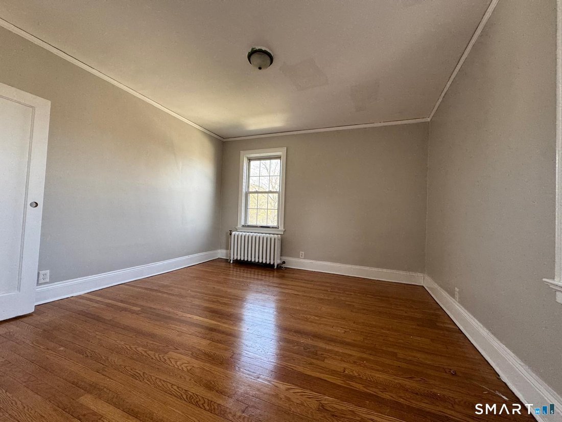 Hartford, Connecticut, United States 3 - 18653711