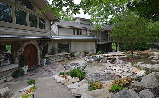 House in Oak Grove, Missouri, United States 1