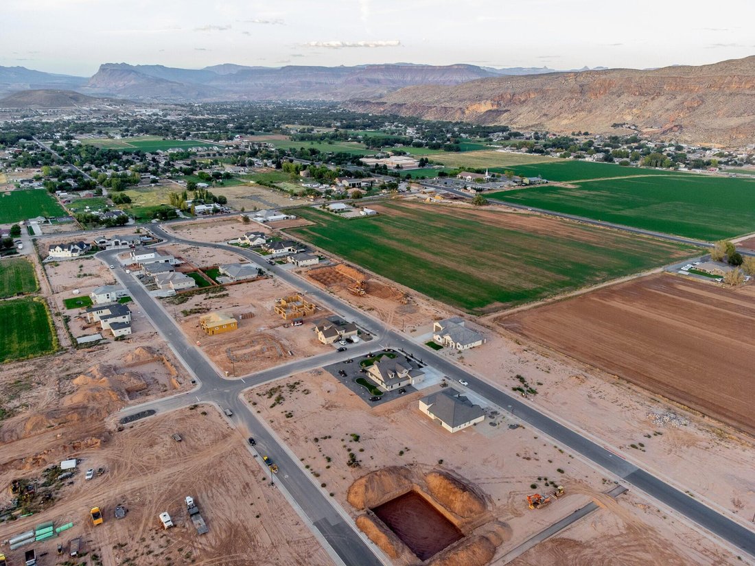 House in Hurricane, Utah, United States 4 - 18654796