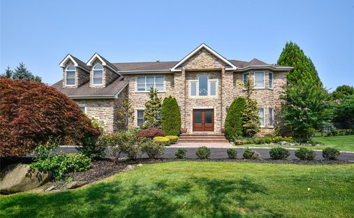 House in Halesite, New York, United States 1