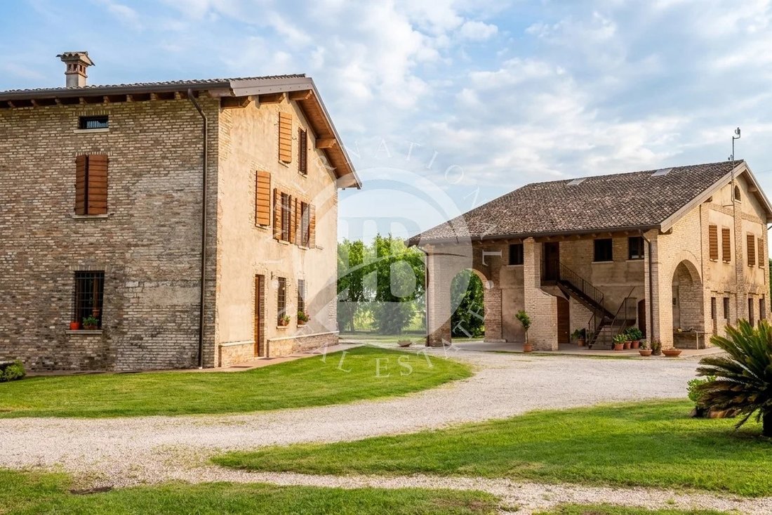 Villa in Ceresara, Lombardy, Italy 1 - 18651968