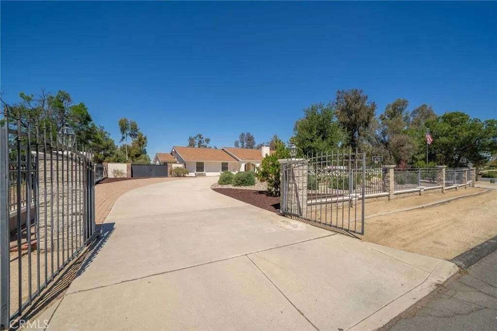 Casa a Riverside, California, Stati Uniti 2 - 17939275
