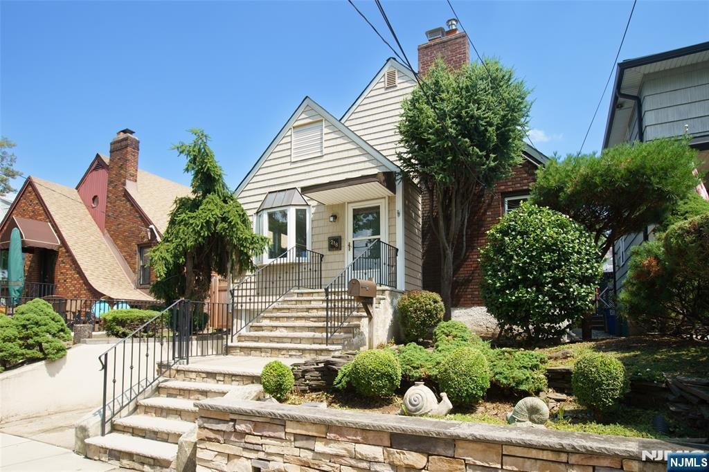 House in North Arlington, New Jersey, United States 1 - 18652760