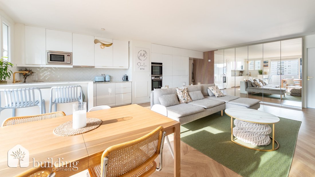Apartment in Hôtel de Ville-Planchette, Levallois-Perret, France 4 - 18653385