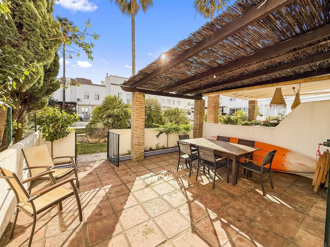 Townhouse in Casares, Andalusia, Spain 5 - 18651793