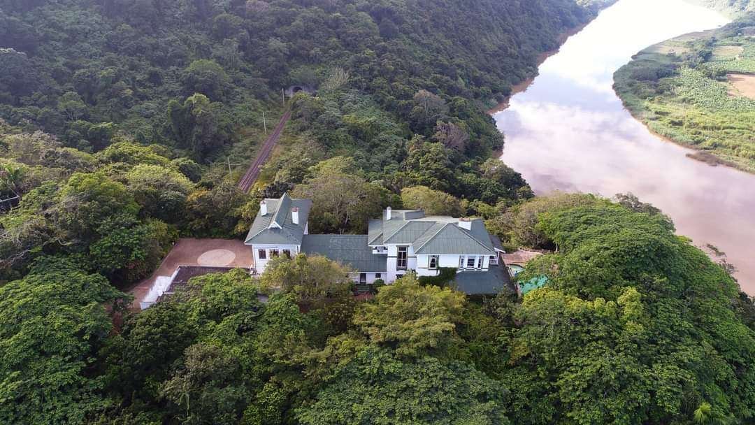 Maison à Oslo Beach, KwaZulu-Natal, Afrique du Sud 1 - 18650679