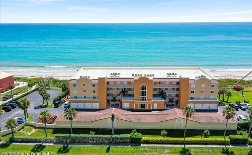 Condo in Indian Harbour Beach, Florida, United States 1