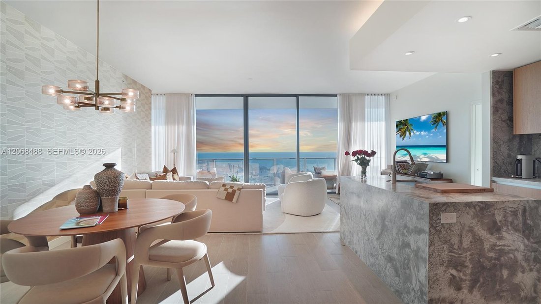 Condo in Miami Beach, Florida, United States 5 - 18651827