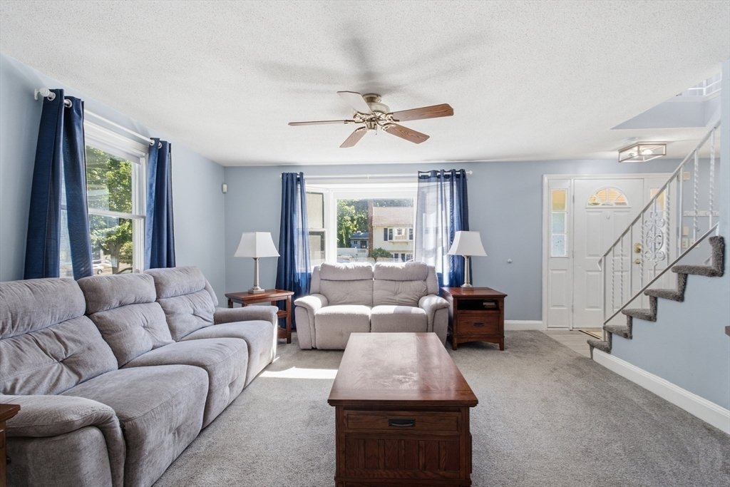 House in Lynn, Massachusetts, United States 3 - 18652045