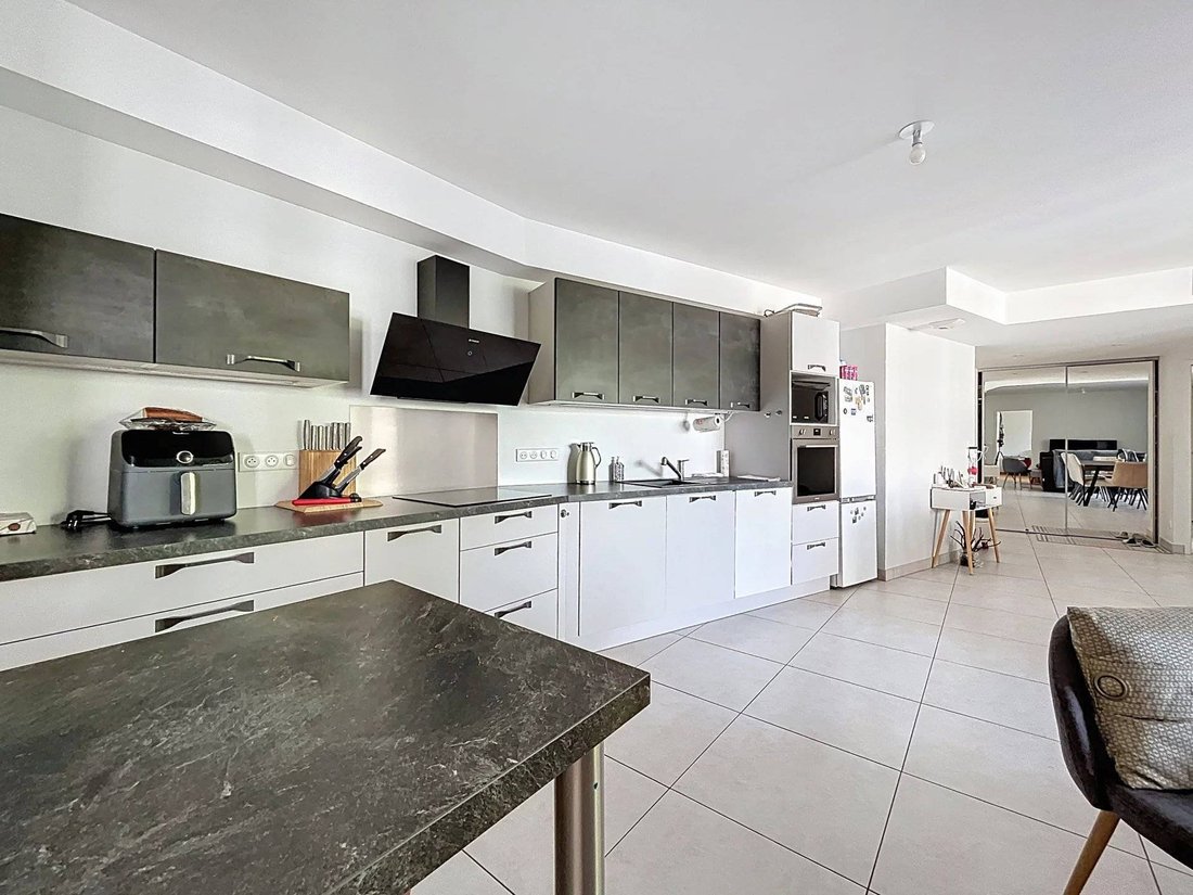 Apartment in Chambery, Auvergne-Rhône-Alpes, France 3 - 17735340