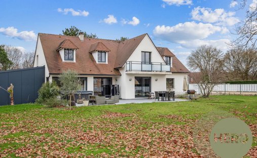 House in Rambouillet, Ile-de-France, France 1