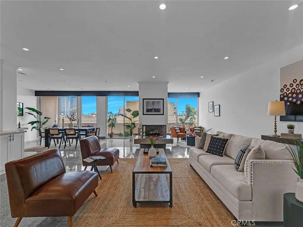 Appartement à Los Angeles, Californie, États-Unis 4 - 16903582