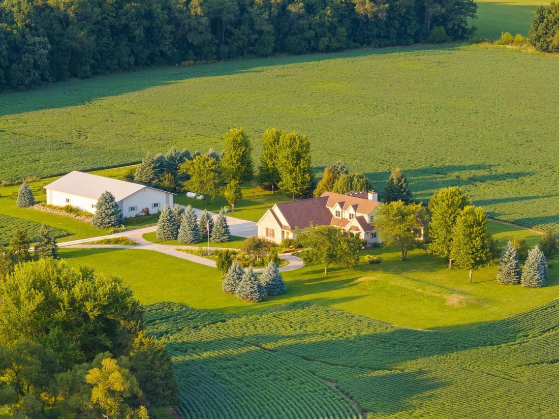House in Lauderdale Lakes, Wisconsin, United States 1 - 18637147