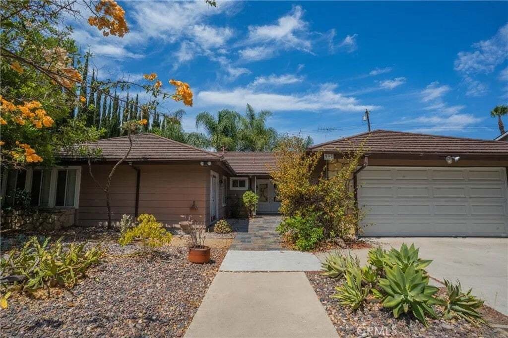 House in Fullerton, California, United States 4 - 18654490