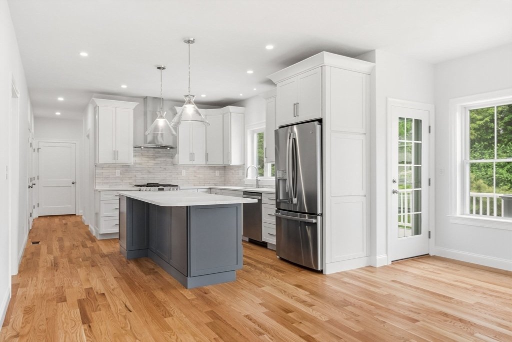 House in Westford, Massachusetts, United States 2 - 18656242