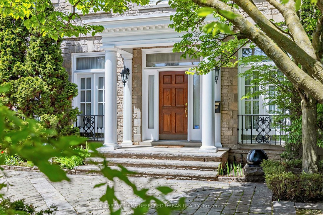 House in Toronto, Ontario, Canada 5 - 18651316