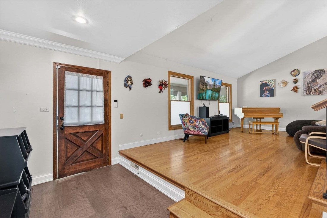 House in Naperville, Illinois, United States 3 - 18654274