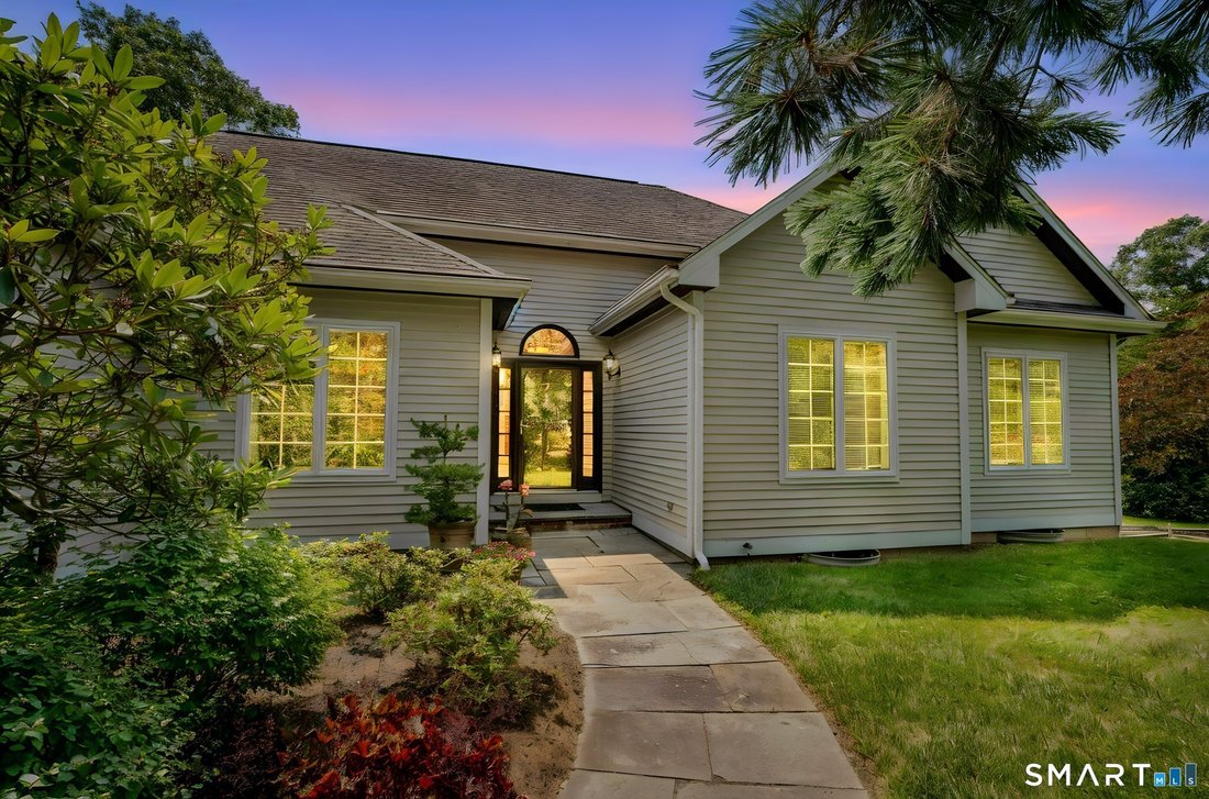 House in Groton, Connecticut, United States 3 - 18655004