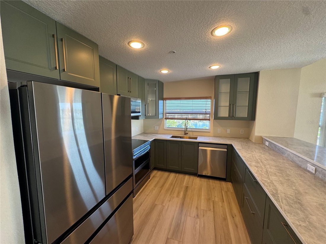 Condo in Madeira Beach, Florida, United States 4 - 18653863