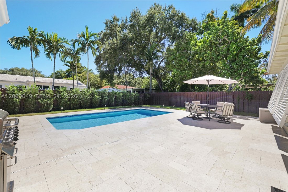 House in Miami, Florida, United States 1 - 18654724