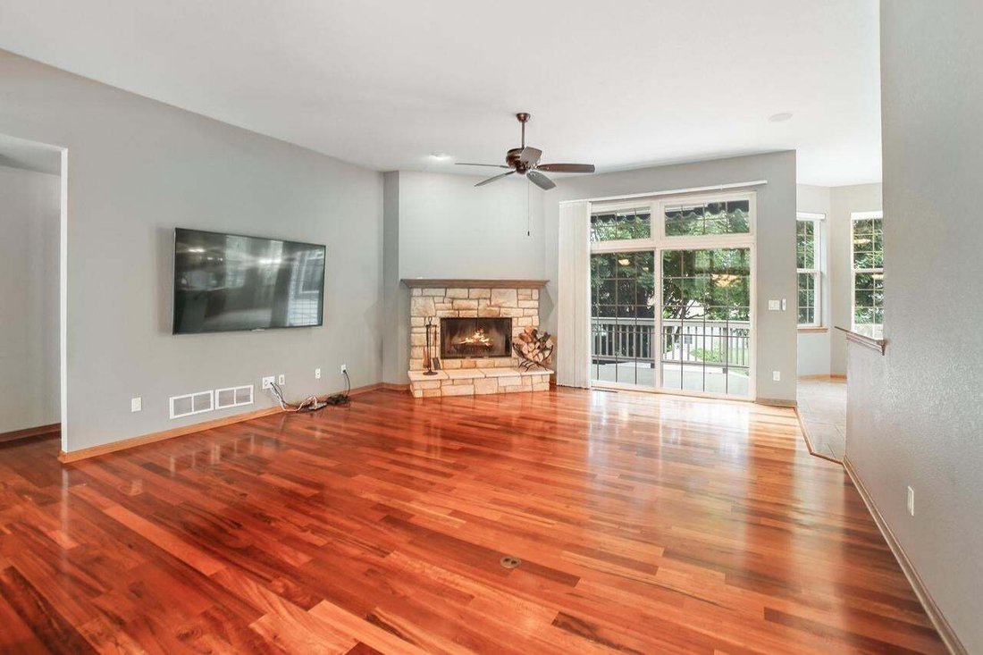 House in Waukesha, Wisconsin, United States 5 - 18650659