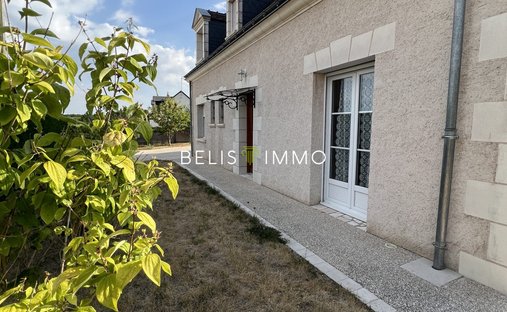 House in Centre Ville, Ballan-Miré, France 1
