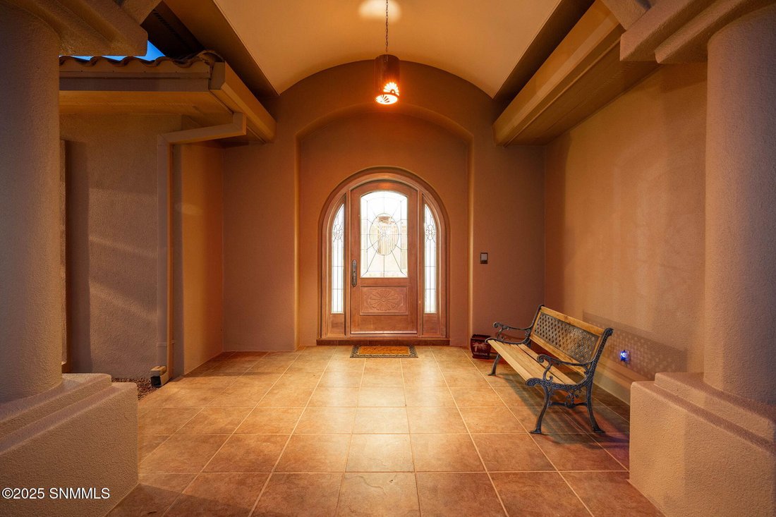 House in Las Cruces, New Mexico, United States 4 - 18656153