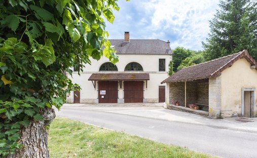House in La Bussiere-sur-Ouche, Bourgogne – Franche-Comté, France 1