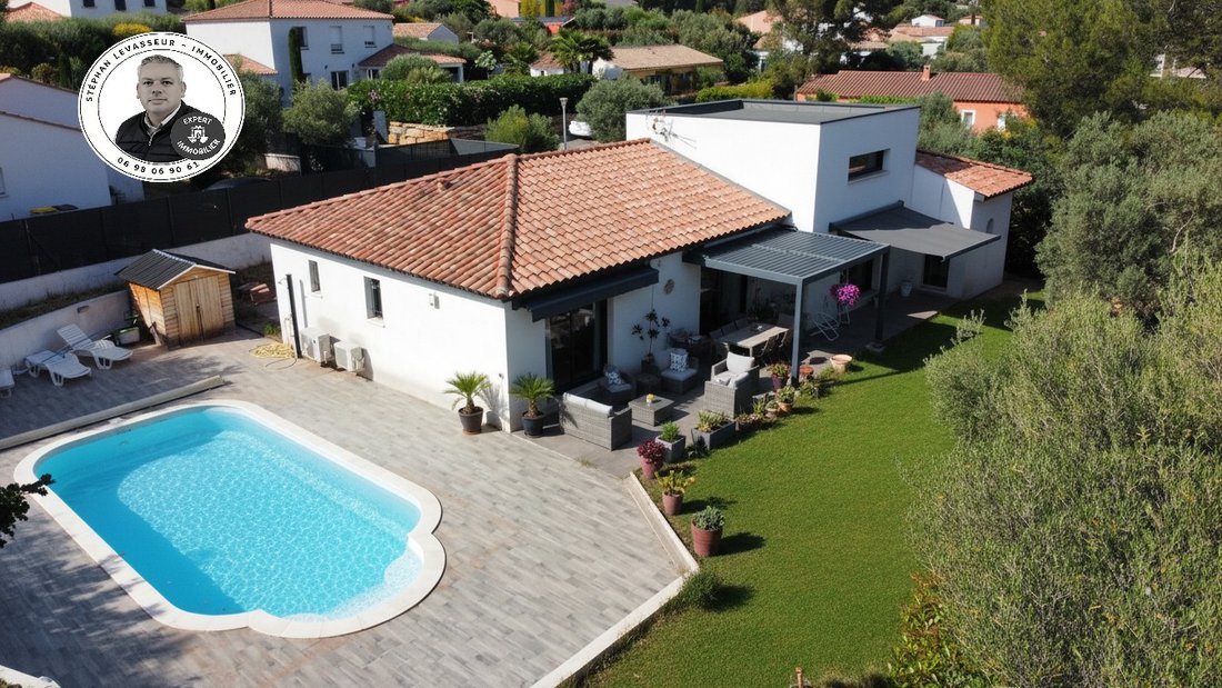 Villa in Sud, Le Luc, France 1 - 18652351