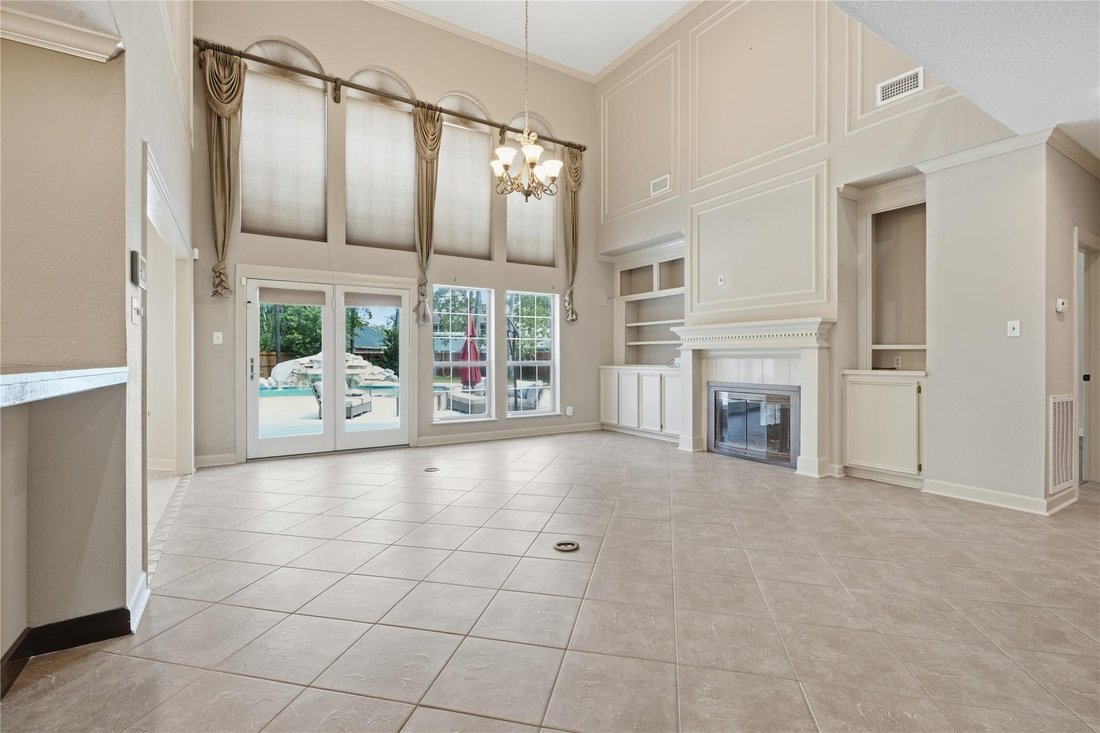 House in Dickinson, Texas, United States 3 - 18654967