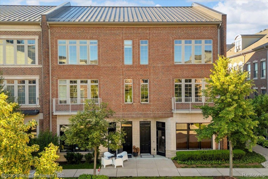 Villa in Birmingham, Michigan, United States 1 - 18652026